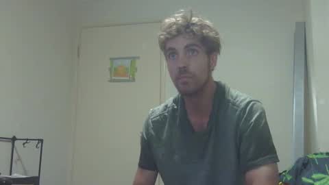 Snapshot of steveaussie chatting on 03-05-25, 05:18 Australian420 online show from 03-05-25, 05:18