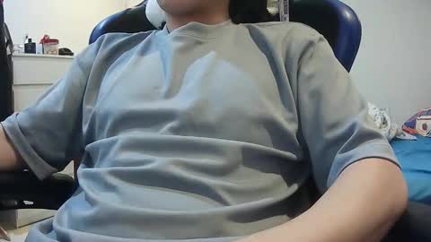 Snapshot of stevedaking chatting on 10-31-25, 02:18 stevedaking online show from 10-31-25, 02:18