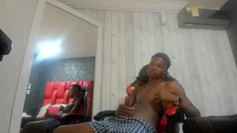 S T E V E N online show from 03-05-26, 05:03