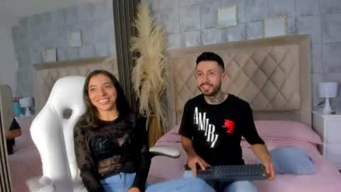 Snapshot of stevenandlaura_ chatting on 04-22-26, 08:21 stevenandlaura_ online show from 04-22-26, 08:21
