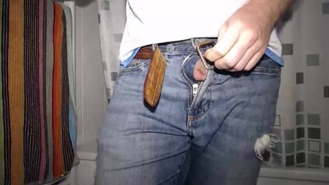 Snapshot of steveo_85 chatting on 04-04-26, 08:45 white beef online show from 04-04-26, 08:45