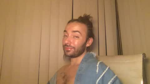 Snapshot of stevey_94 chatting on 09-16-25, 01:39 gay tease online show from 09-16-25, 01:39