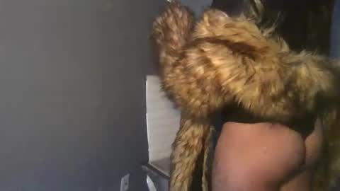 Snapshot of stevey_94 chatting on 11-30-25, 05:28 gay tease online show from 11-30-25, 05:28