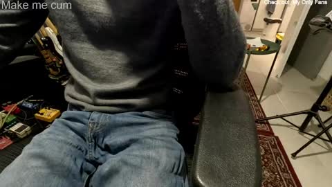 stevie_grey online show from 05-06-26, 06:46
