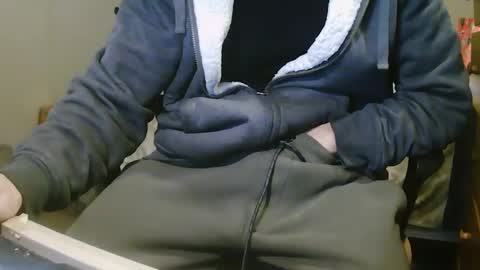 Chillguy online show from 01-12-25, 05:11