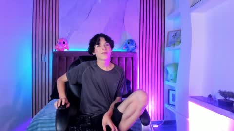 Sthepano  online show from 04-11-26, 03:22