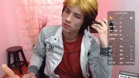 Snapshot of stich_23 chatting on 06-12-26, 06:01 Stich online show from 06-12-26, 06:01