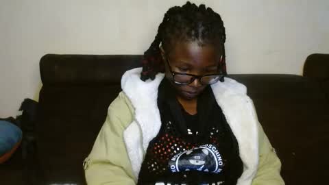 Snapshot of sticklavah chatting on 12-16-25, 04:06 sticklavah online show from 12-16-25, 04:06