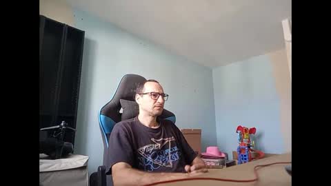 Snapshot of stickolive1 chatting on 09-10-25, 08:58 stickolive1 online show from 09-10-25, 08:58