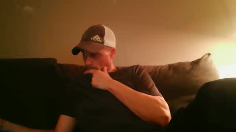 Snapshot of stickymouse45 chatting on 04-09-26, 02:33 stickymouse45 online show from 04-09-26, 02:33