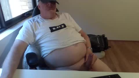 stiffyman55 online show from 10-27-25, 04:27