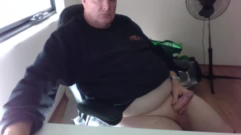 stiffyman55 online show from 05-08-26, 03:01
