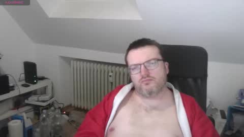 Oliver online show from 12-22-25, 09:56