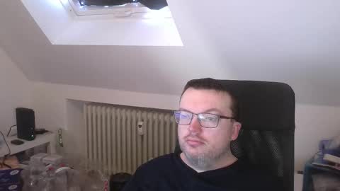 Oliver online show from 03-10-26, 06:40