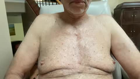 Snapshot of stillbad2 chatting on 12-08-24, 03:45 Stillbad2 online show from 12-08-24, 03:45