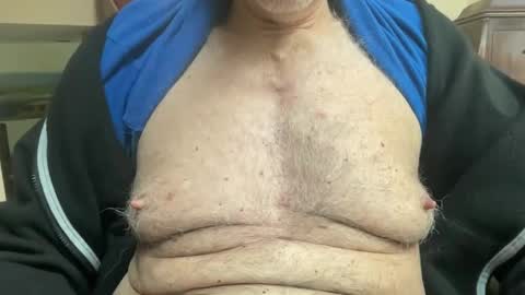 Snapshot of stillbad2 chatting on 01-04-25, 04:00 Stillbad2 online show from 01-04-25, 04:00