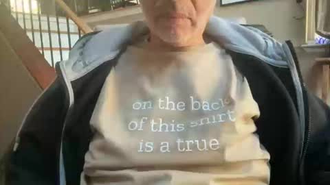 Snapshot of stillbad2 chatting on 01-07-25, 05:20 Stillbad2 online show from 01-07-25, 05:20