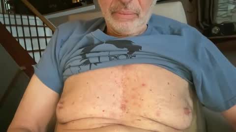 Snapshot of stillbad2 chatting on 02-04-25, 10:24 Stillbad2 online show from 02-04-25, 10:24