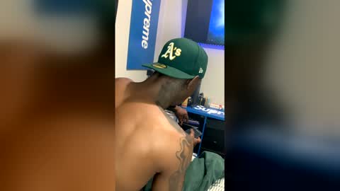 Chocolate Stic online show from 03-29-26, 05:46