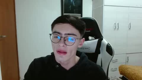 Snapshot of stiv_grant chatting on 01-27-25, 11:22 stiv_grant online show from 01-27-25, 11:22