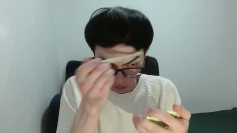 Snapshot of stiv_grant chatting on 02-19-26, 11:50 stiv_grant online show from 02-19-26, 11:50