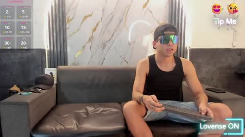 friends online show from 04-10-26, 03:45