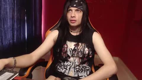 Snapshot of stivnhot chatting on 12-13-25, 09:20 stivnhot online show from 12-13-25, 09:20