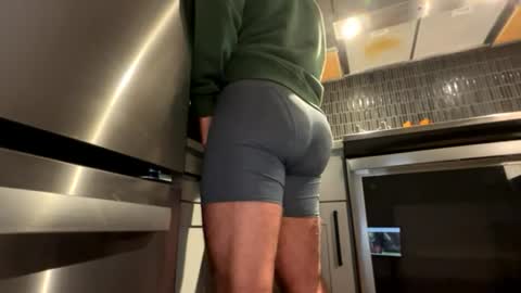 Snapshot of stlhotwifeguy chatting on 06-27-26, 04:12 stlhotwifeguy online show from 06-27-26, 04:12