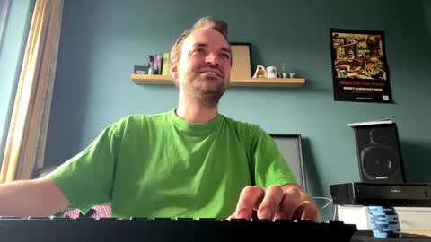 Stonerboner online show from 10-25-25, 11:40