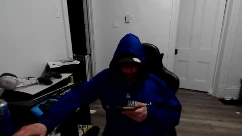 stonedpanda77 online show from 04-22-26, 02:14