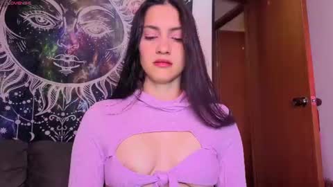 Snapshot of stonned_candy chatting on 07-12-26, 10:23 Liz online show from 07-12-26, 10:23