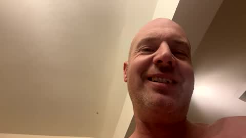 Stoodley22 online show from 01-06-26, 04:00