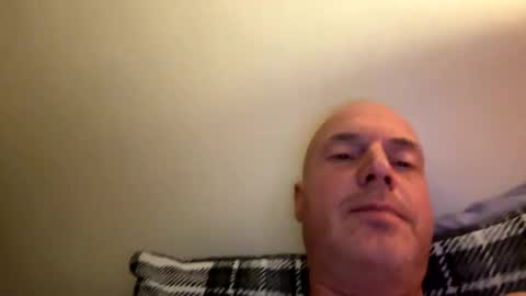 Stoodley22 online show from 04-15-26, 07:58