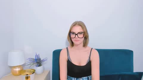 Stormi online show from 04-23-26, 12:29