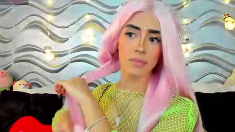 Snapshot of stormirusso chatting on 12-06-24, 01:51 Mar online show from 12-06-24, 01:51