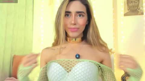 Snapshot of stormirusso chatting on 11-20-25, 02:56 Mar online show from 11-20-25, 02:56