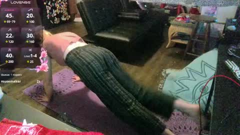 Stormythunder online show from 02-11-25, 10:26