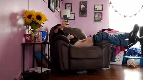 Streetwyze online show from 12-04-24, 02:26