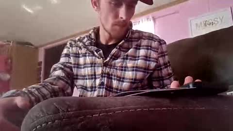 Streetwyze online show from 01-27-25, 04:54