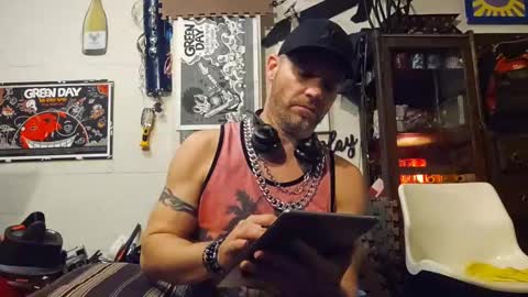 Snapshot of str8foryouguy chatting on 02-18-25, 08:47 Str8 online show from 02-18-25, 08:47