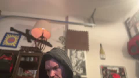 Snapshot of str8foryouguy chatting on 02-20-25, 03:45 Str8 online show from 02-20-25, 03:45