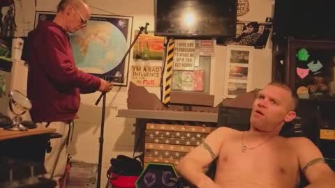 Snapshot of str8foryouguy chatting on 11-14-25, 01:48 Str8 online show from 11-14-25, 01:48