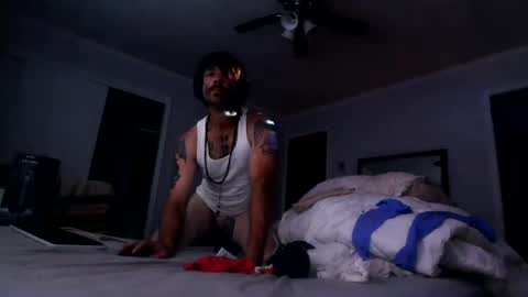 Snapshot of str8hotguyforany chatting on 07-24-26, 04:43 Chris4AllToWatch online show from 07-24-26, 04:43