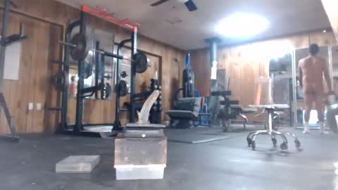 Snapshot of str8pumpnhump chatting on 11-19-25, 01:49 n8vpumpnhump online show from 11-19-25, 01:49