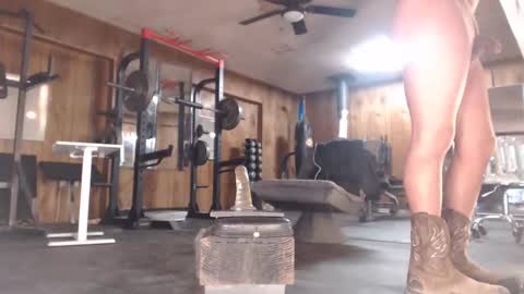 Snapshot of str8pumpnhump chatting on 02-19-26, 11:45 n8vpumpnhump online show from 02-19-26, 11:45