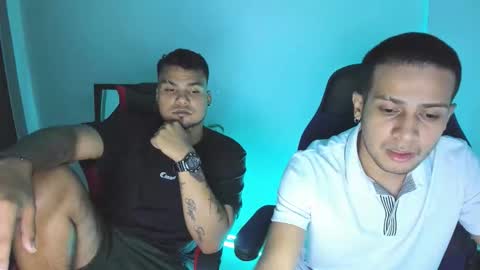 Snapshot of straight_boys_hornys chatting on 02-07-26, 02:48 straight_boys_hornys online show from 02-07-26, 02:48