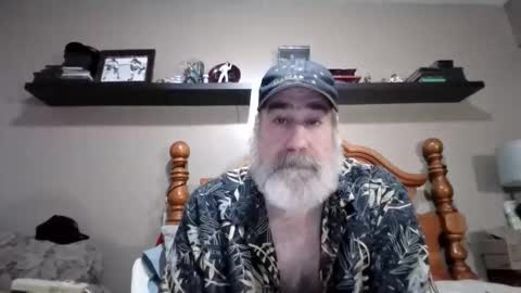 Snapshot of straightbear4you chatting on 11-12-25, 02:56 Straightbear4you online show from 11-12-25, 02:56