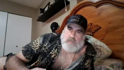 Straightbear4you online show from 07-06-26, 07:49
