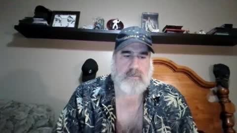 Straightbear4you online show from 07-18-26, 07:45