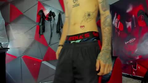 Snapshot of straightboy_nick chatting on 09-10-25, 07:08 NICK online show from 09-10-25, 07:08